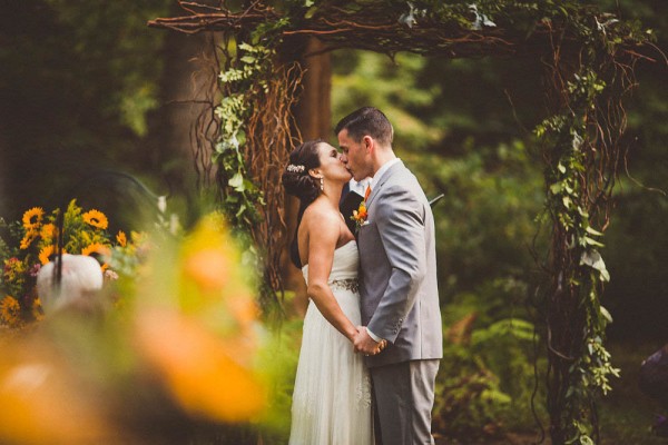 Classic-Orange-Wedding-at-The-Old-Mill (31 of 36)