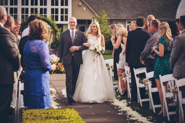 Elegant-Garden-Wedding-Oregon-Golf-Club-Ben-Pigao (18 of 32)