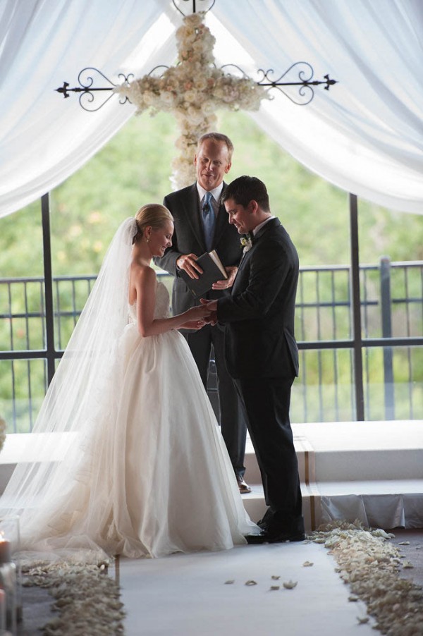 Elegant-Gold-Wedding-at-the-Barton-Creek-Resort (19 of 27)