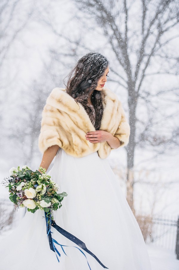 View More: http://amandadumouchellephotography.pass.us/winterstyleshoot