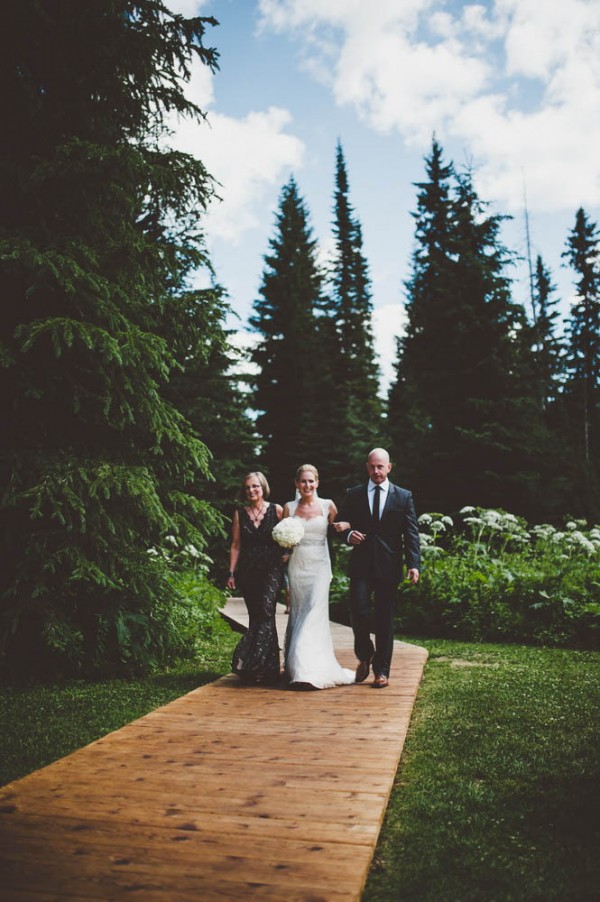 Intimate-Mountain-Wedding-Island-Lake-Lodge-Dallas-Kolotylo (4 of 31)