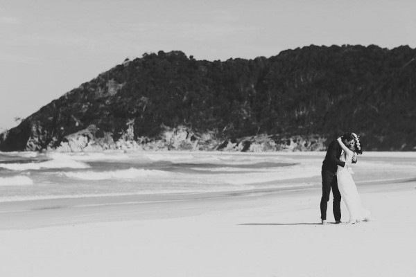 Rustic-Beach-Wedding-Australia-Van-Middleton (20 of 34)