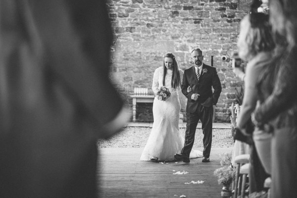 Rustic-Brewery-Wedding-Northern-England-Paul-Santos (28 of 32)