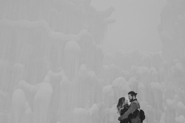 Snowy-Couple-Session-Ice-Castles-New-Hampshire-Darling-Photography (9 of 20)