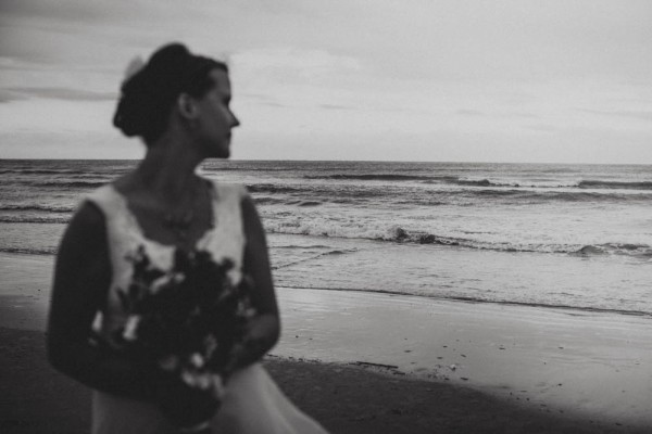 Sunset-Beach-Wedding-North-Carolina-Rob-Kristen-Photography (26 of 40)