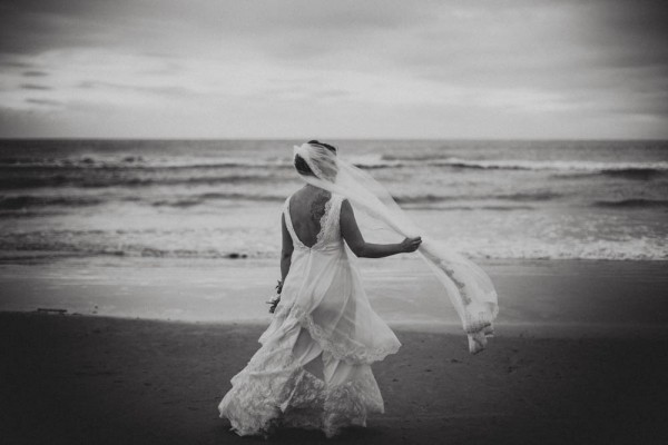 Sunset-Beach-Wedding-North-Carolina-Rob-Kristen-Photography (27 of 40)