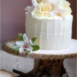 Rustic Wooden Cake Stand DIY Project