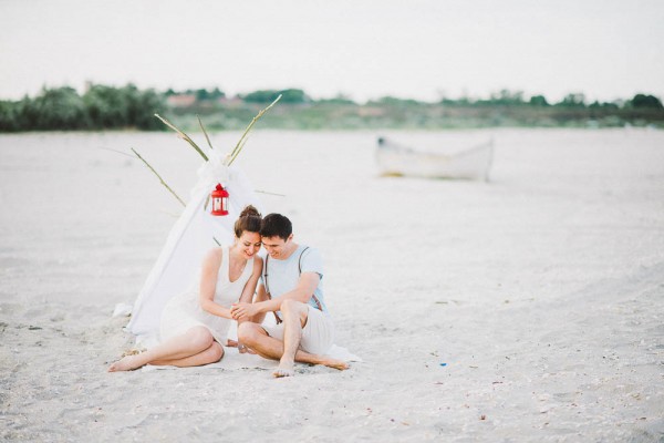 Beautiful-Romanian-Engagement-Beach-Cherry-Moments (1 of 22)