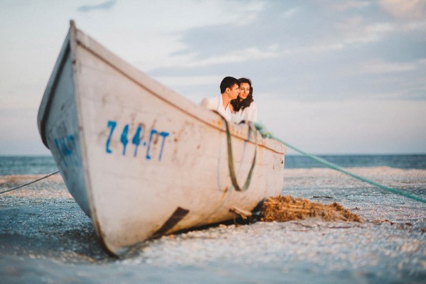 Beautiful-Romanian-Engagement-Beach-Cherry-Moments (20 of 22)