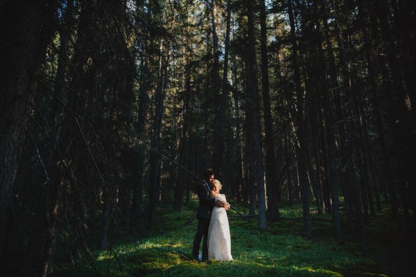 Glamorous-Wedding-Fairmont-Banff-Springs-Hotel-Gabe-McClintock (27 of 35)