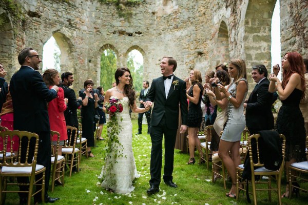 Unorthodox-Paris-Wedding-at-Château-du-Vivier-in-Paris (32 of 36)