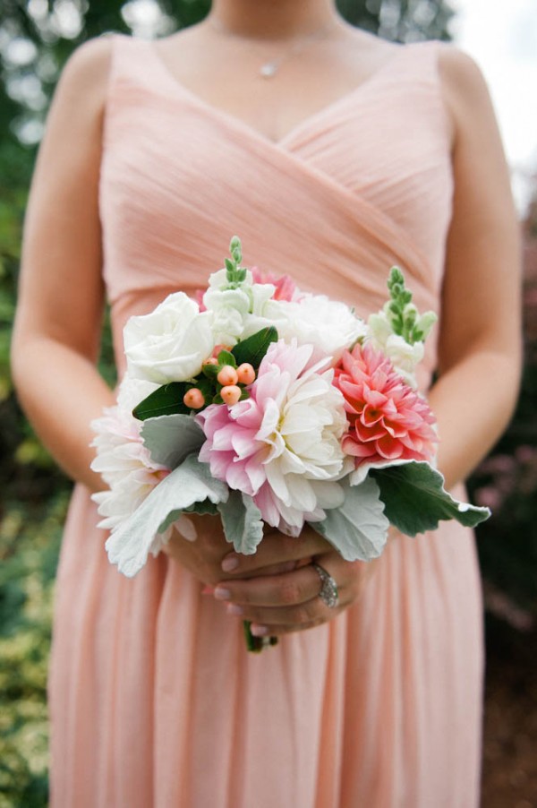 Coral and Gray Wedding at Laurel Creek Manor | Junebug Weddings