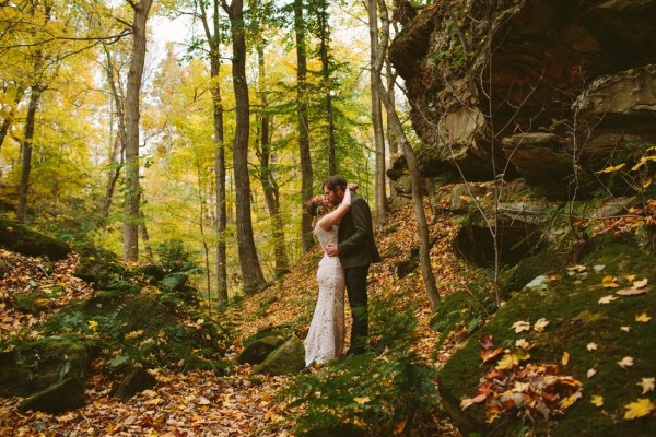 Cozy-Forest-Wedding-Rockmill-Brewery-Adam-Lowe-Photography (29 of 42)