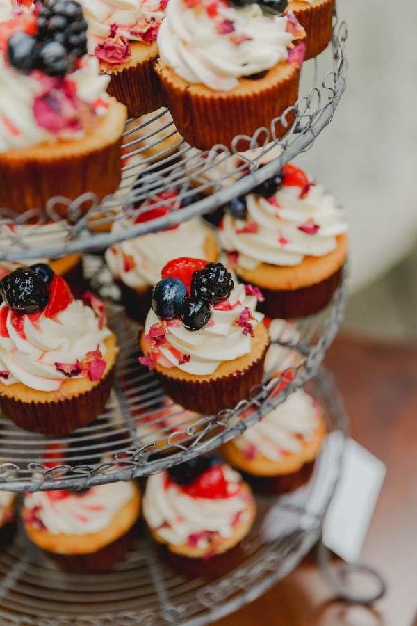 Delightful-German-Wedding-Red-Accents-Hanna-Witte-Photography (16 of 46)