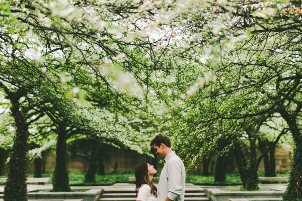 Glamorous-Downtown-Chicago-Engagement-Giving-Tree-Photography (15 of 33)