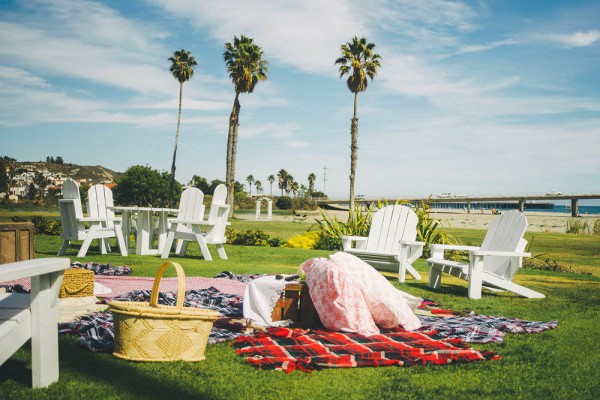 Mid-Century-Inspired-Wedding-at-the-Madonna-Inn (7 of 33)