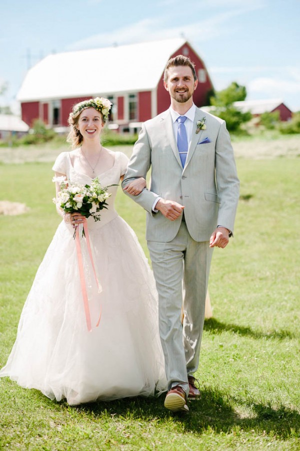 Summer-Solstice-Wedding-at-Scott's-Barn (9 of 24)