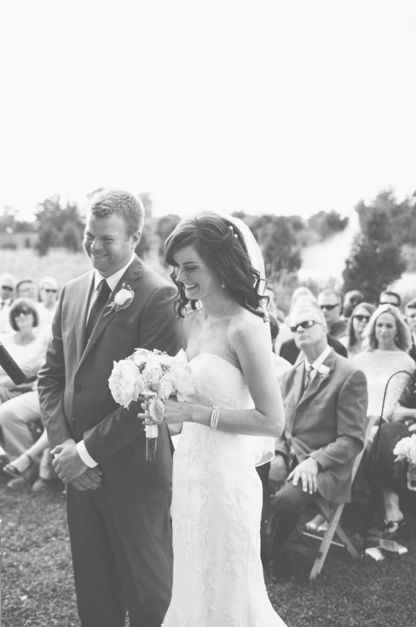 Sweet-Rustic-Wedding-Fields-West-Lake-Nikki-Mills (2 of 32)