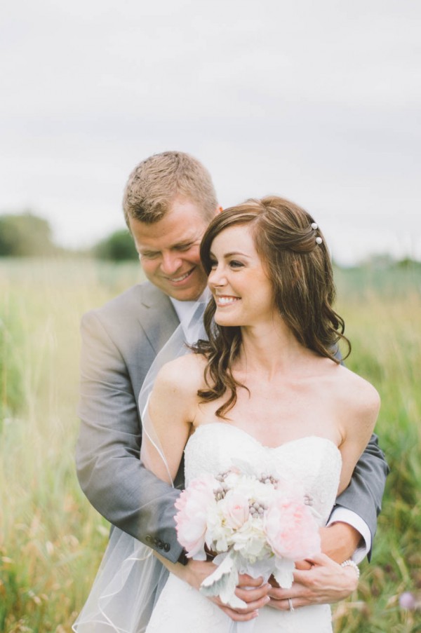 Sweet-Rustic-Wedding-Fields-West-Lake-Nikki-Mills (24 of 32)