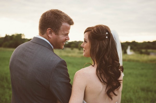 Sweet-Rustic-Wedding-Fields-West-Lake-Nikki-Mills (28 of 32)