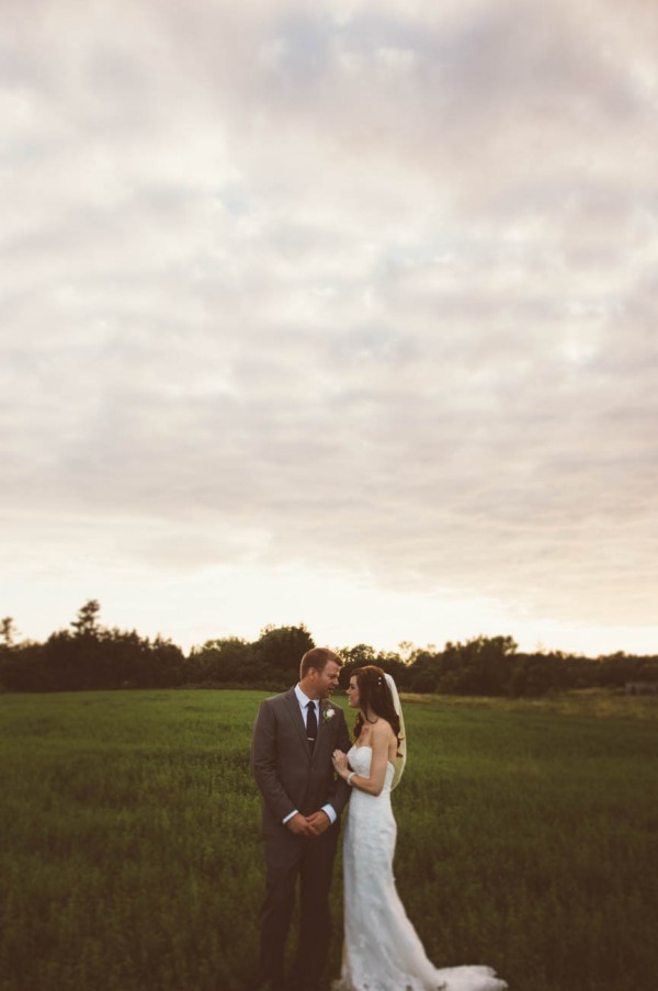 Sweet-Rustic-Wedding-Fields-West-Lake-Nikki-Mills (29 of 32)