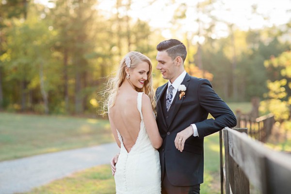 Timeless-Vintage-Wedding-at-The-Farm-in-Georgia (32 of 40)