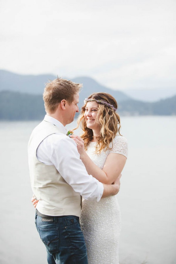 Enchanting-Elopement-at-Whytecliff-Park (12 of 29)