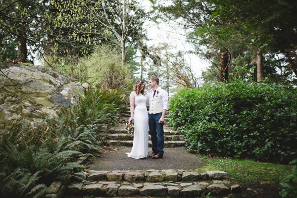 Enchanting-Elopement-at-Whytecliff-Park (17 of 29)