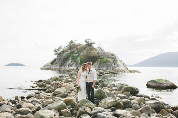 Enchanting-Elopement-at-Whytecliff-Park (25 of 29)