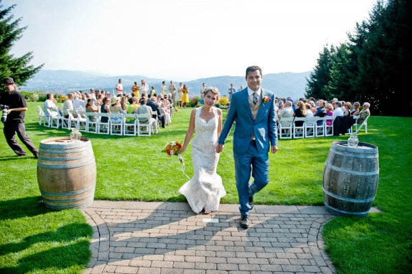 Farm-Inspired-Wedding-Gorge-Crest-Vineyards-MoscaStudio (9 of 25)