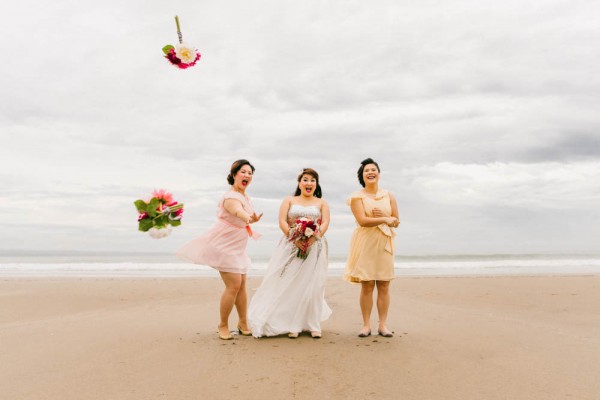 Glamorous-Fun-Bali-Beach-Wedding-Diktat-Photography (28 of 33)