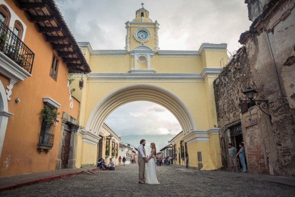 Low-Key-Guatemala-Wedding-at-Earth-Lodge (26 of 26)