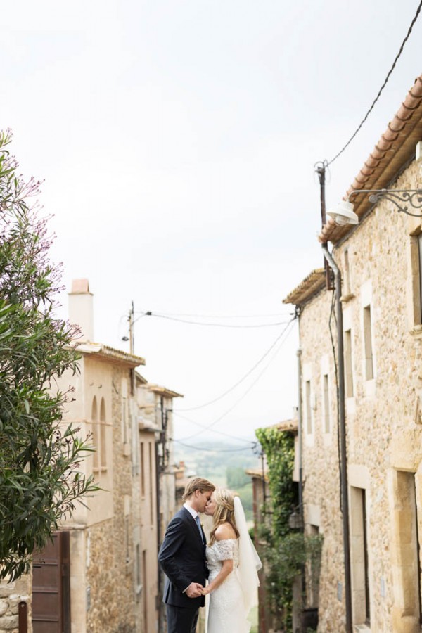 Summery-Spanish-Wedding-Castell-DEmporda-Lena-Larsson (12 of 25)