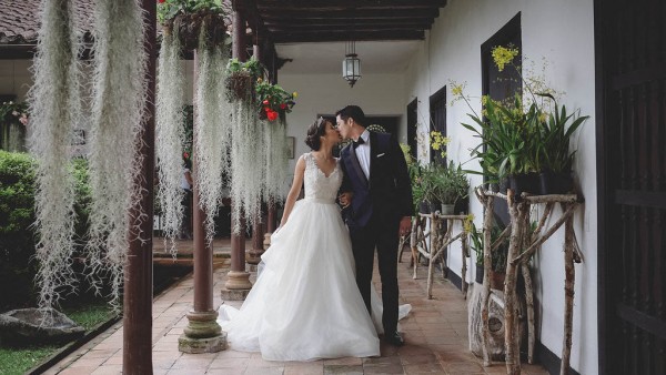 Traditional colombian wedding outlet dress