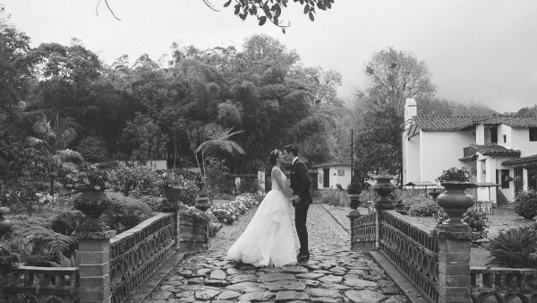 Timeless-Romantic-Colombian-Wedding-Maloman-Studios (25 of 26)
