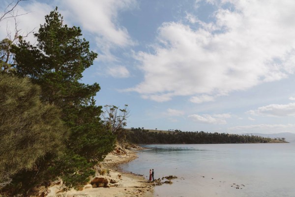 Untraditional-Intimate-Bruny-Island-Wedding-Eric-Ronald (11 of 36)