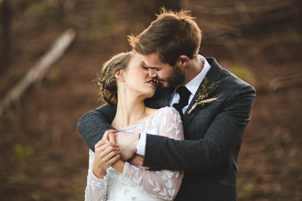 Beautifully-Natural-Indoor-Wedding-at-The-Woolshed (23 of 40)