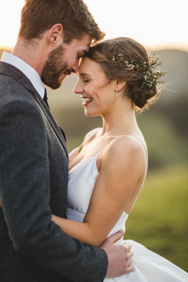 Beautifully-Natural-Indoor-Wedding-at-The-Woolshed (36 of 40)