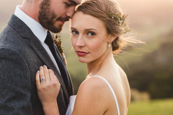 Beautifully-Natural-Indoor-Wedding-at-The-Woolshed (37 of 40)