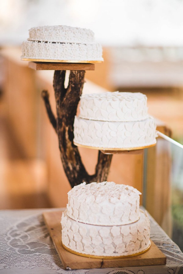 Beautifully-Natural-Indoor-Wedding-at-The-Woolshed (8 of 40)