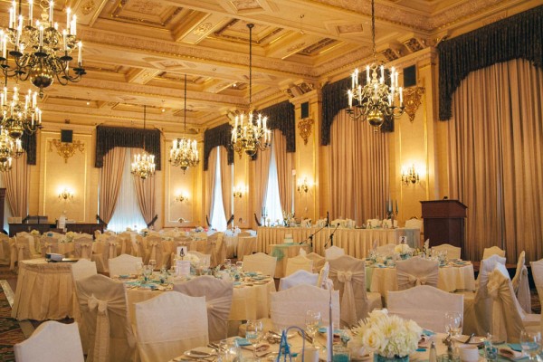 Blush-Turquoise-Wedding-Fort-Garry-Hotel-Modern-Pixel (20 of 28)