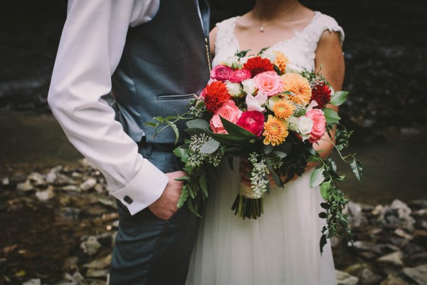 Colorful-and-Romantic-Wedding-at-Ancaster-Mill (10 of 40)