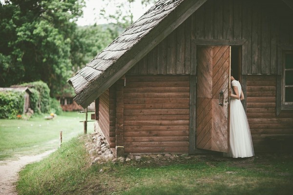 Cozy-Homestead-Wedding-Lithuania-Redijus-Photography (4 of 31)