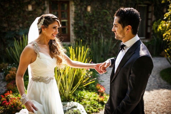 Festive-Mexican-Wedding-Hacienda-San-Carlos-Jorge-Kick-Photography (2 of 22)