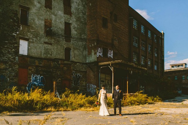 Glam Vintage Wedding At The Roundhouse At Beacon Falls Junebug