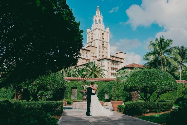 Glamorous-Black-White-Wedding-Coral-Gables-Country-Club-Evan-Rich-Photography (9 of 26)