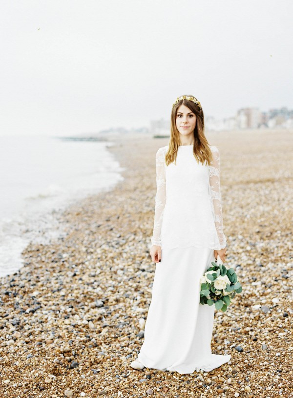 Gold-White-Wedding-De-La-Warr-Pavilion-Ann-Kathrin-Koch (20 of 28)