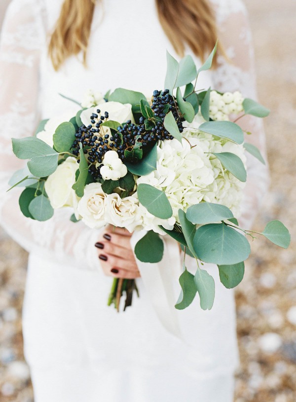 Gold-White-Wedding-De-La-Warr-Pavilion-Ann-Kathrin-Koch (22 of 28)