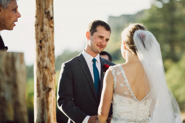 Lovely-Natural-Wedding-at-Spruce-Mountain-Ranch (26 of 40)