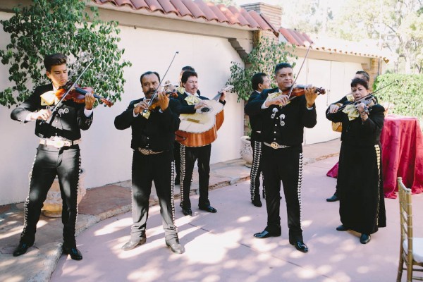 Mexican-Inspired-Wedding-at-The-Muckenthaler-Cultural-Center (13 of 33)